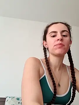 Snapshot of starlight_mo chatting on 04-05-26, 03:20 starlight mo online show from 04-05-26, 03:20