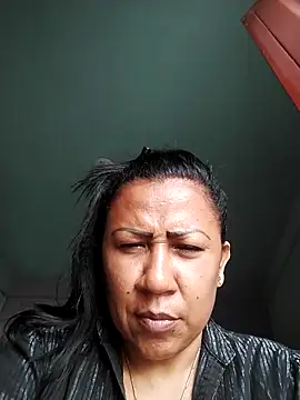 juliataylorhot online show from 04-12-26, 07:52