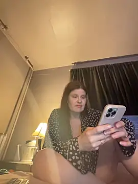 JulieetteLatte online show from 04-28-26, 02:38