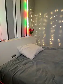 Taya lips online show from 03-20-26, 07:02