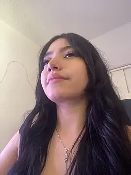 Snapshot of MayyBonita chatting on 06-17-26, 05:03 MayyBonita online show from 06-17-26, 05:03