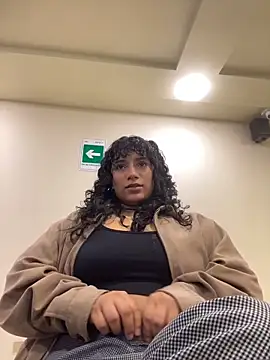 Snapshot of Pablo_ludovica chatting on 04-23-26, 04:14 Pablo ludovica online show from 04-23-26, 04:14