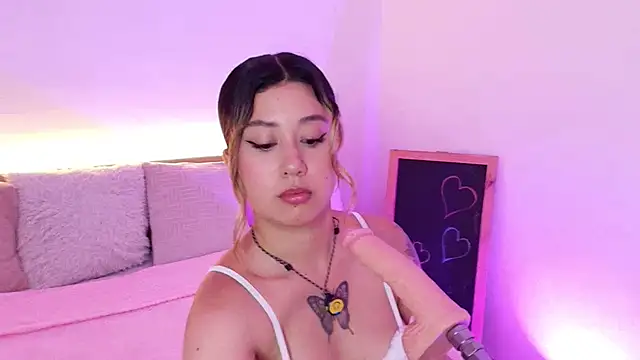 Amber Palmer online show from 03-29-26, 08:09