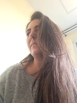 Snapshot of Arya_Malone chatting on 04-15-26, 10:11 Arya Malone online show from 04-15-26, 10:11