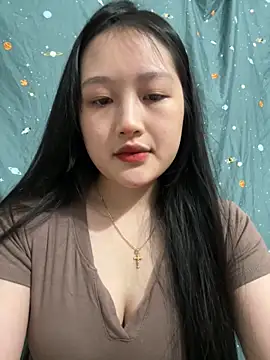   Bonie   online show from 03-18-26, 07:06