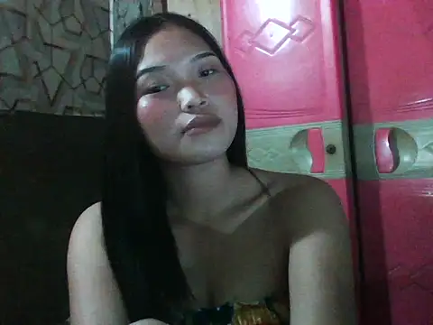 Pinayy Thalia online show from 04-02-26, 02:47