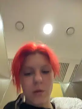 NinaParri online show from 05-09-26, 04:28