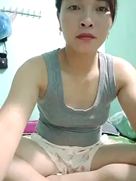 Phuongmyy online show from 06-08-26, 02:06