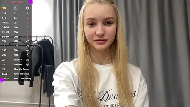 Snapshot of MelissaEvenns chatting on 05-23-26, 01:15 MelissaEvenns online show from 05-23-26, 01:15