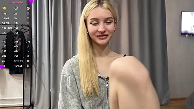 Snapshot of MelissaEvenns chatting on 06-06-26, 01:16 MelissaEvenns online show from 06-06-26, 01:16