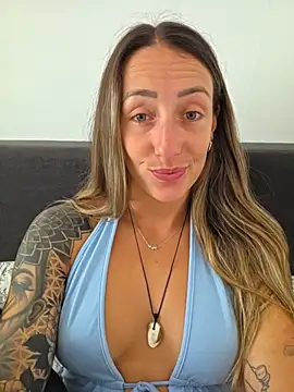 NicoleKaiser online show from 07-26-26, 07:59