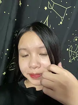 Snapshot of Link-mii chatting on 04-05-26, 05:21 Link-mii online show from 04-05-26, 05:21