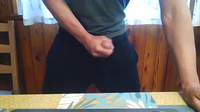 Snapshot of sexysicilyman chatting on 05-05-26, 12:13 sexysicilyman online show from 05-05-26, 12:13