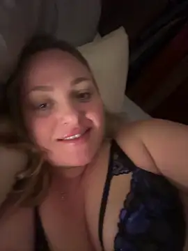 Snapshot of 1SexyQueen chatting on 03-29-26, 06:46 1SexyQueen online show from 03-29-26, 06:46