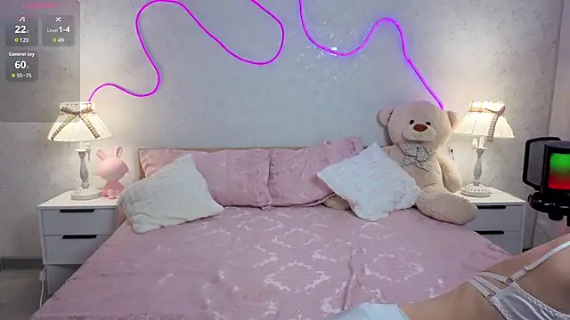 kittysocutie online show from 07-20-26, 01:20