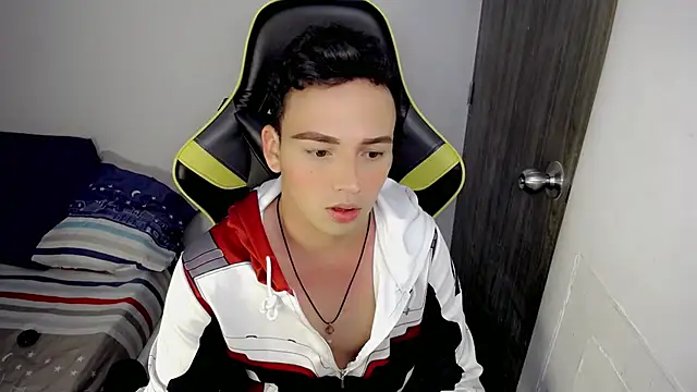 Mathias twinkk online show from 03-17-26, 08:56