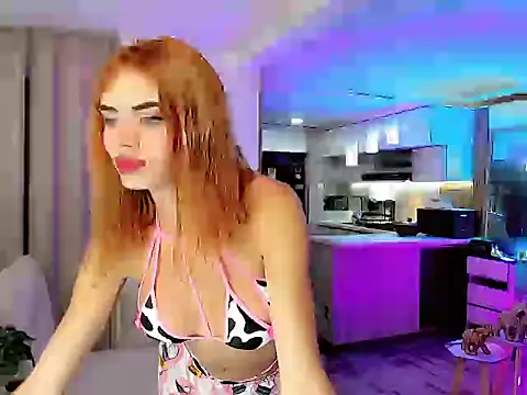 Amira BabyHot online show from 05-15-26, 02:18