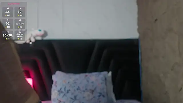 QuickHookupp online show from 07-23-26, 07:23