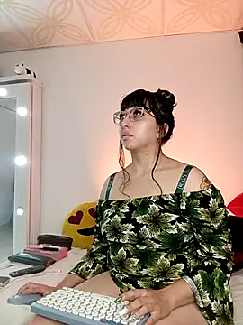 Piafisher 2 online show from 04-24-26, 01:08