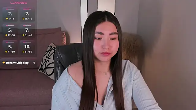 Snapshot of IceIcebabe_ chatting on 04-01-26, 01:06 IceIcebabe online show from 04-01-26, 01:06