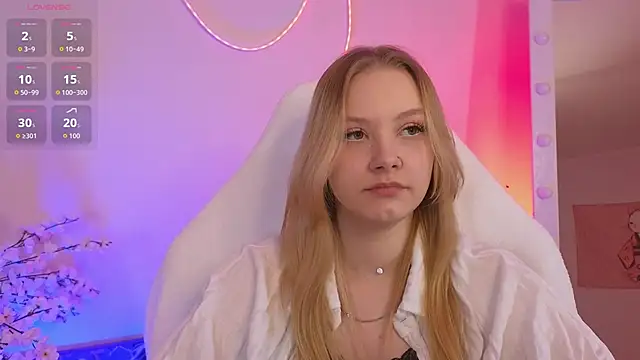 StaceyyJones online show from 03-19-26, 10:08