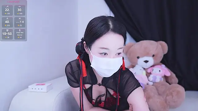 sexyjoy95 online show from 04-20-26, 10:51