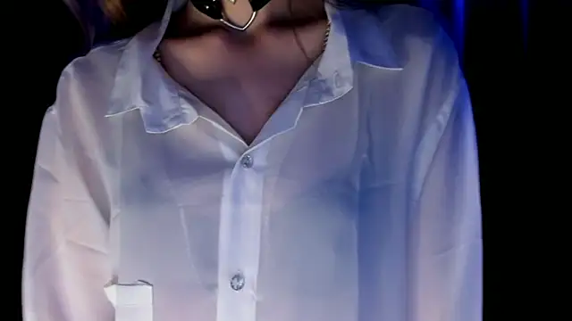 Emily Nelsonn online show from 07-13-26, 05:05