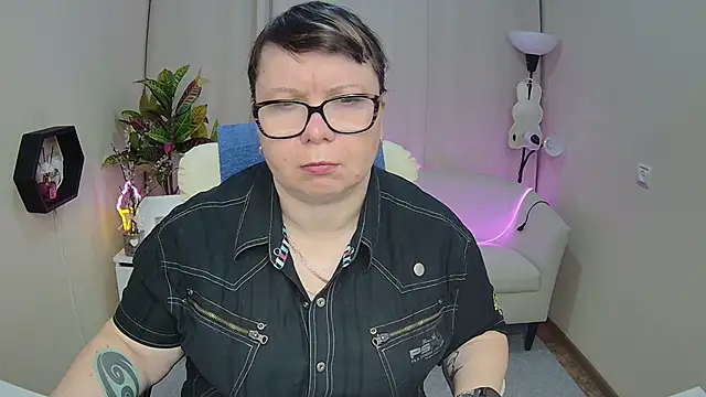 BonnnyBoobsy online show from 03-29-26, 06:02