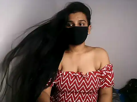 Snapshot of Ishika_baby_ chatting on 05-15-26, 08:38 Ishika baby online show from 05-15-26, 08:38