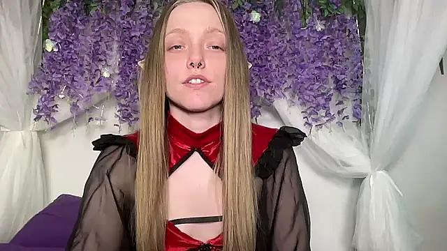 Snapshot of ElfGirlAna chatting on 07-28-26, 03:21 ElfGirlAna online show from 07-28-26, 03:21
