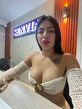 Noa rousse01 online show from 05-14-26, 04:08