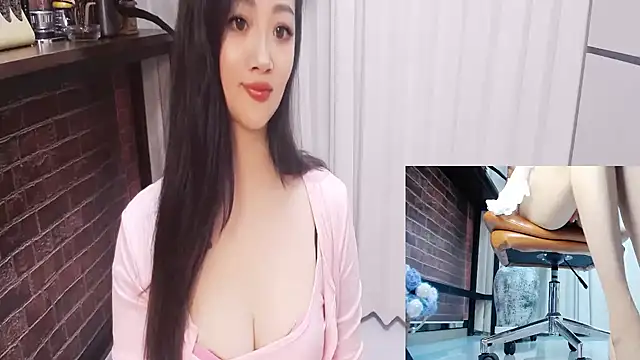 Latte-01 online show from 07-01-26, 02:51