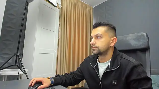 BryceReign online show from 03-25-26, 05:35