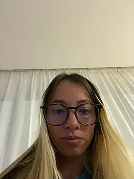 Sexyandtiny online show from 03-28-26, 11:04