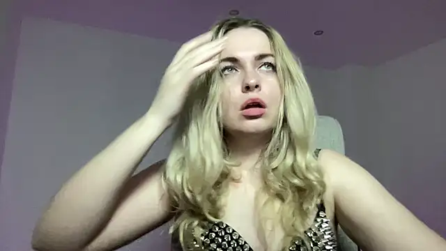 EvaKraz online show from 04-15-26, 09:15