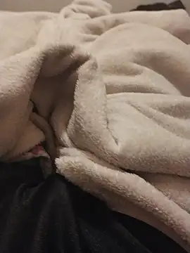 Snapshot of magrinpauzdomg chatting on 03-20-26, 10:42 magrinpauzdomg online show from 03-20-26, 10:42