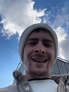 globalfucker34 online show from 04-09-26, 02:00