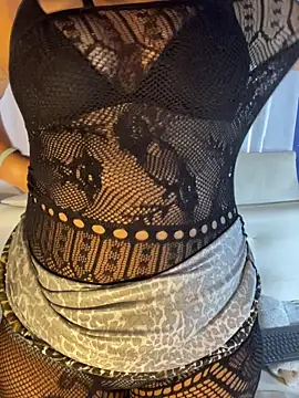 LeylaKnox online show from 04-23-26, 06:10