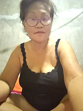 Sunflower1956 online show from 04-25-26, 10:07