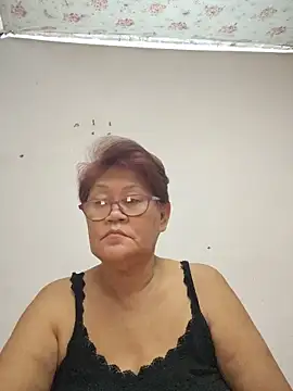 Sunflower1956 online show from 05-27-26, 08:39
