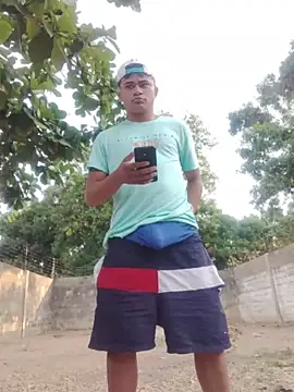 Snapshot of HOTRAINYGOLDEN chatting on 03-24-26, 11:26 HOTRAINYGOLDEN online show from 03-24-26, 11:26