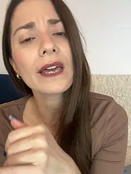 natashakinski online show from 04-20-26, 06:42