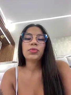 Snapshot of breenda01 chatting on 03-25-26, 10:38 breenda01 online show from 03-25-26, 10:38