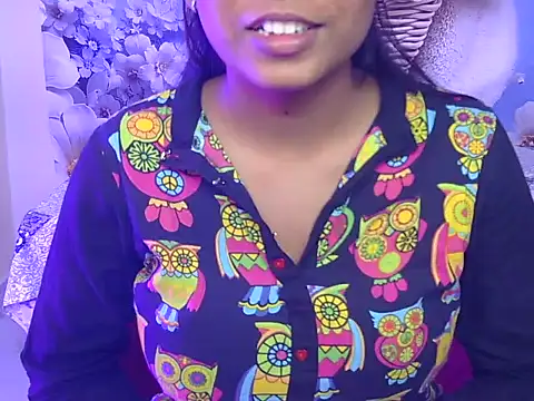 Snapshot of hoty-pinka chatting on 03-30-26, 08:15 hoty-pinka online show from 03-30-26, 08:15