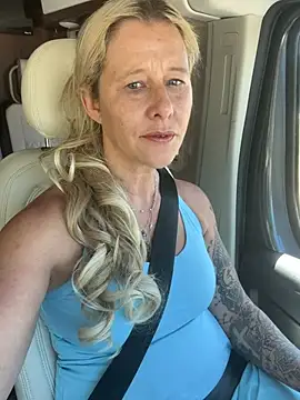 lillysworld online show from 04-20-26, 06:09