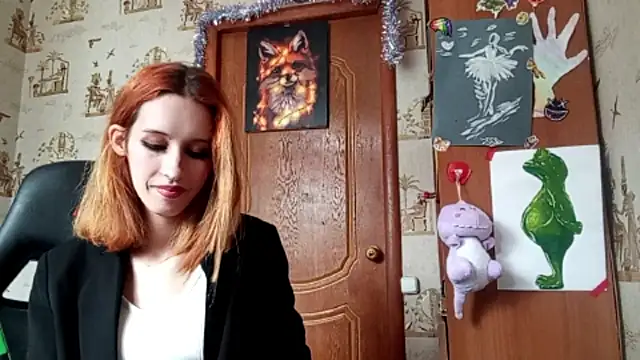 SirenFrost online show from 04-14-26, 11:05