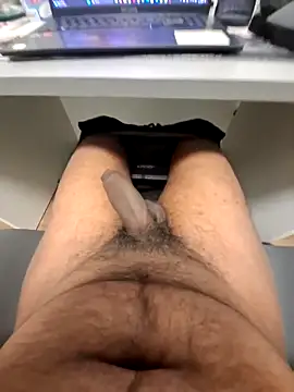 Snapshot of Dickieeeee_69 chatting on 04-06-26, 11:27 Dickieeeee 69 online show from 04-06-26, 11:27