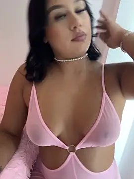 Snapshot of SHANNE____ chatting on 03-25-26, 04:07 SHANNE online show from 03-25-26, 04:07