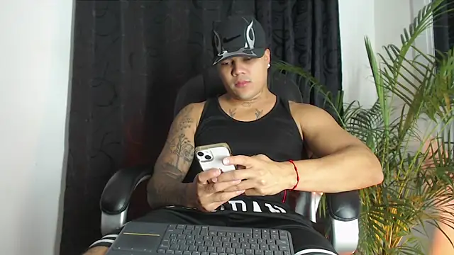 Pedro x777 online show from 03-22-26, 04:38