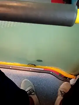 oneeyedwonder96 online show from 04-11-26, 11:25